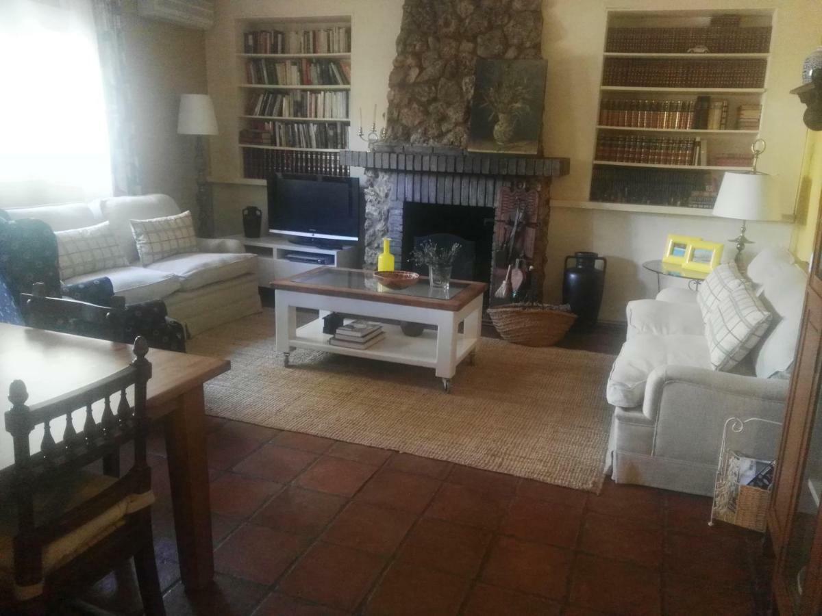 Hontoba Paz Rural A Una Hora De Madrid מראה חיצוני תמונה